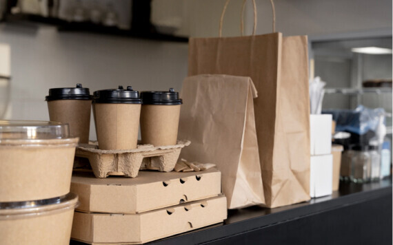 E-COMMERCE <br> BOXES